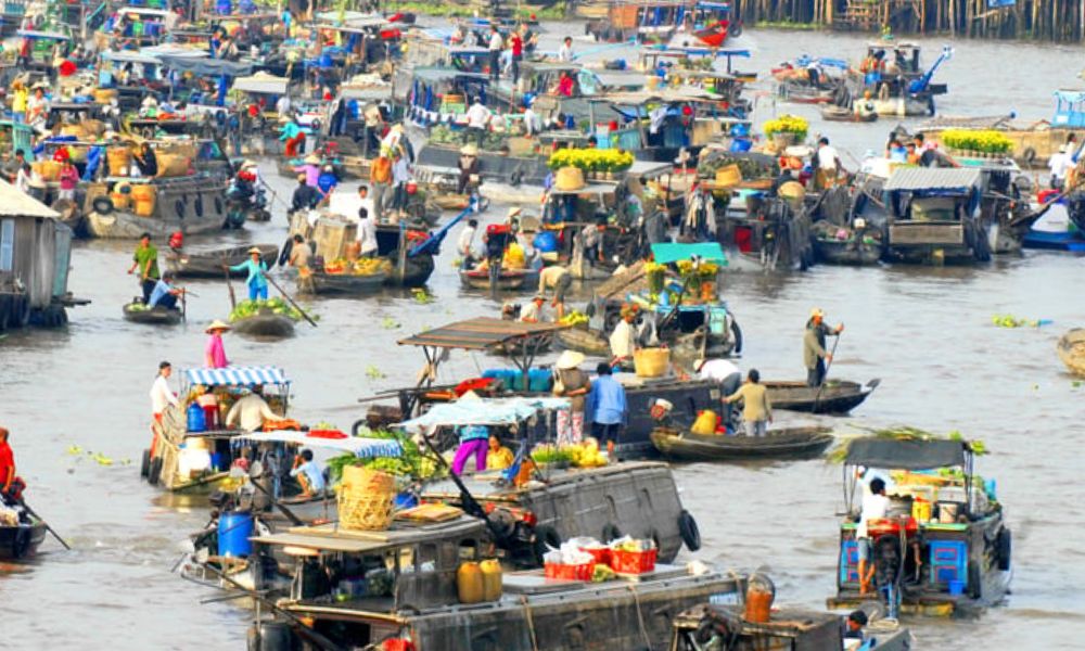 spring-travel-mekong-delta-floating-markets-lv-travel
